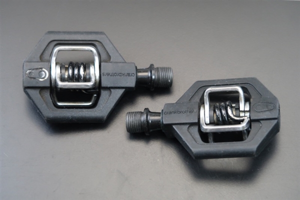 Assorted $20 NON-Shimano compatible clipless mountain pedals, Time, Crank Bros, Speedplay and more with 9/16" spindles