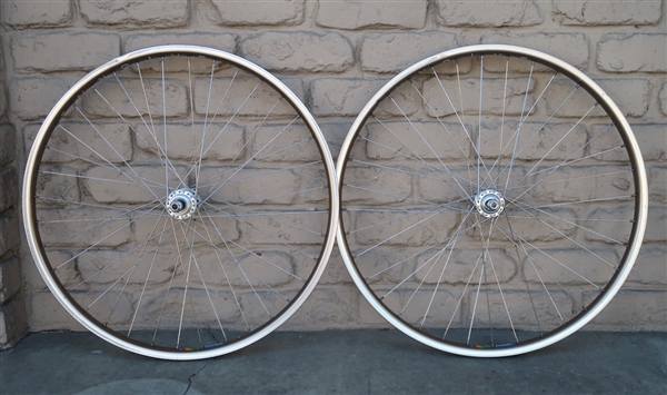26" Saturne rims Shimano Hubs bolt on wheelset
