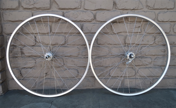 26" Araya RM20 rims Suntour xc Hub wheelset