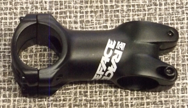 70 x 31.8 x 1-1/8" Race Face 6 degree threadless stem