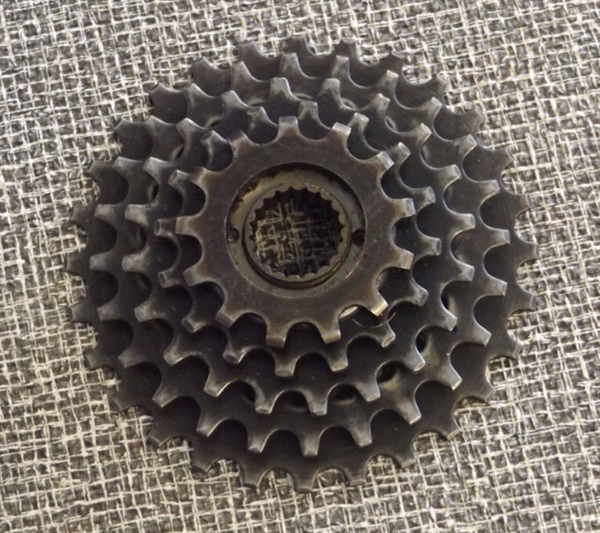 5 speed 13-28 Maillard Atom 66 freewheel French thread