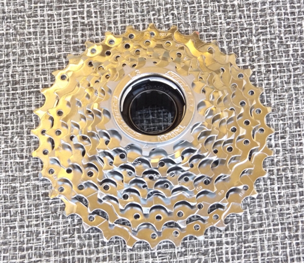 8 speed 13-32 Sunrace freewheel new