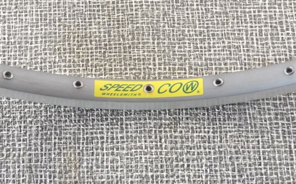 26" x 32h x 20mm Wheelsmith Speed Cow dual wall presta rim new nos