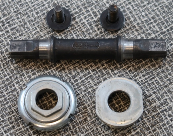 Swiss thread Stronglight 70 x 123 bottom bracket ISO