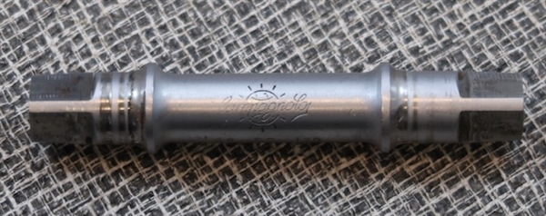 68 x 112 Campagnolo bottom bracket spindle ISO