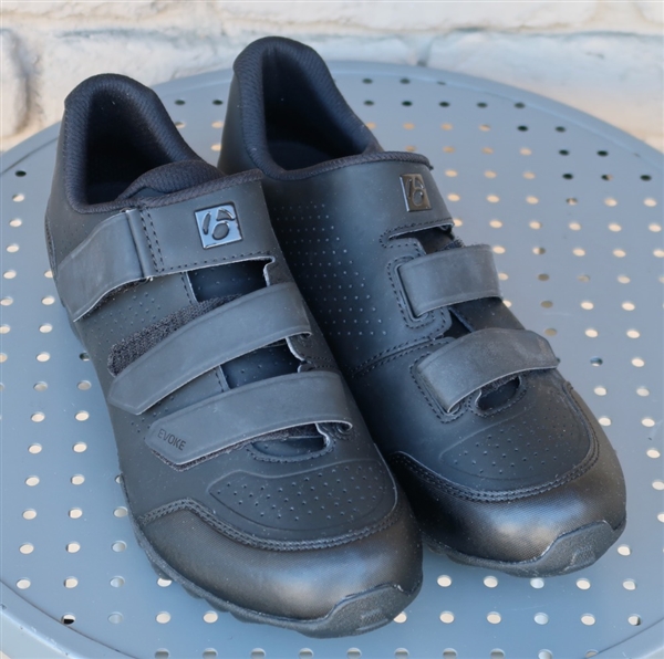 US 13/EU 46 Bontrager Evoke mens mountain shoe NEW