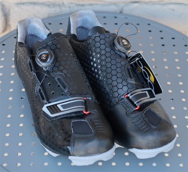 US 12/EU 45 Bontrager Cambion mens mountain shoe obsidian NEW