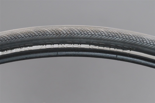 700 x 28c Specialized Espoir Sport reflective road tire