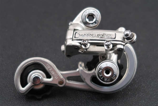 Suntour Cyclone GT RD-1800 long cage rear derailleur vintage