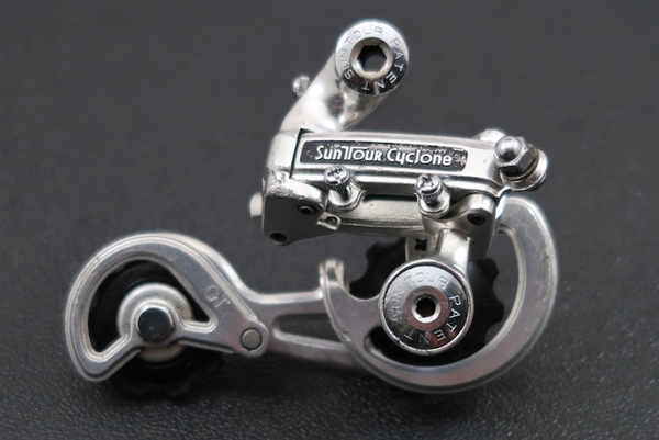 Suntour Cyclone GT RD-1800 long cage rear derailleur vintage