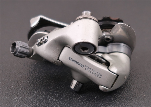 8 Speed Shimano 105 RD-1055 short cage rear derailleur