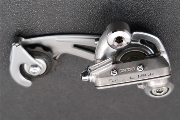 Suntour Superbetech long cage rear derailleur vintage