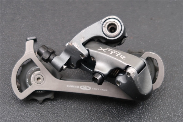 9 Speed ShimanoXTR RD-M952 Long Cage Rear Derailleur