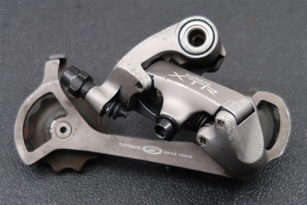 9 Speed ShimanoXTR RD-M952 Long Cage Rear Derailleur