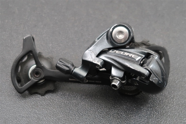 9 Speed Shimano Deore RD-M951 Long Cage Rear Derailleur