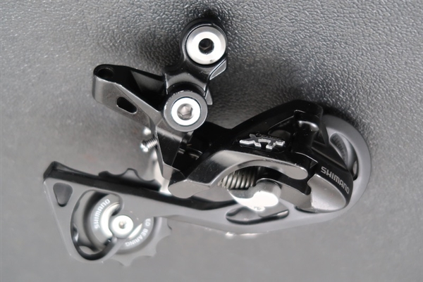 10 Speed Shimano Deore XT RD-M780 Shadow Long Cage Rear Derailleur