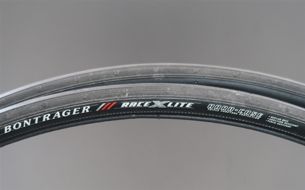 700 x 23c Bontrager Race X Lite Aramid Bead Hard Case folding road tires pair
