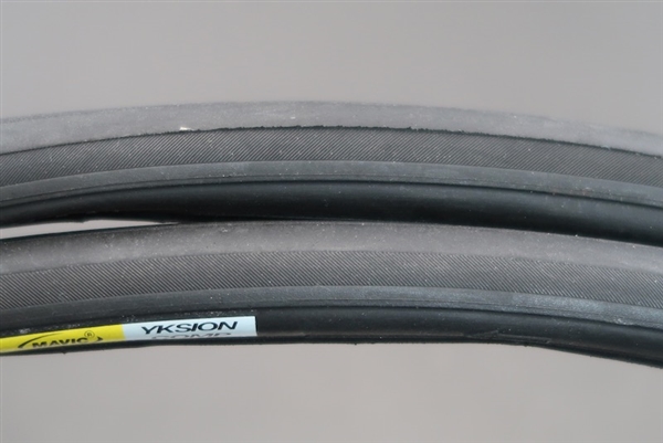 700 x 23c Mavic Yksion folding road tires pair