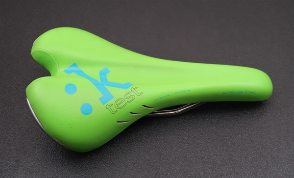 Fizik Vesta wing flex k:ium rail saddle green test demo Italy