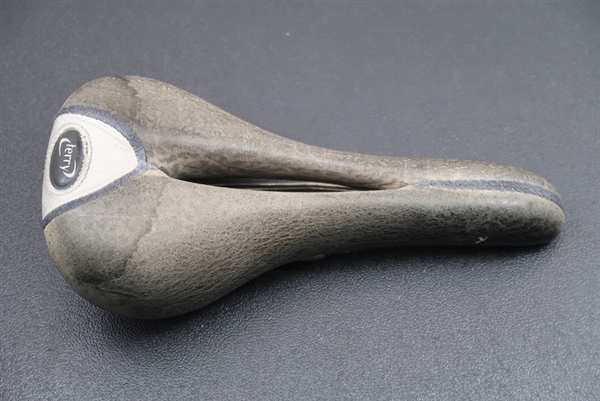 Terry Dragonfly titanium rail saddle