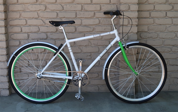 Small BICYCLE CZAR City Cruiser 3 Speed Nexus City Bike NEW 5'4-5'7