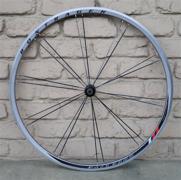 700c Bontrager RaceLite front wheel