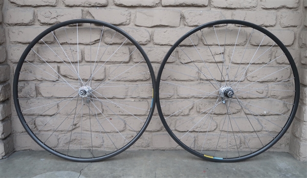 700c Shimano Dura-Ace Mavic Open Pro road wheelset